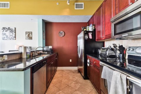 Condominio en venta en Orlando, Florida, 1 dormitorio, 59.83 m2 № 960827 - foto 8