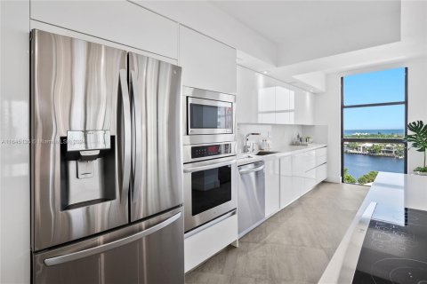 Condo in Aventura, Florida, 3 bedrooms  № 1328034 - photo 15