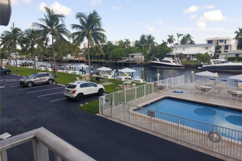 Condo in Fort Lauderdale, Florida, 1 bedroom  № 1321748 - photo 10