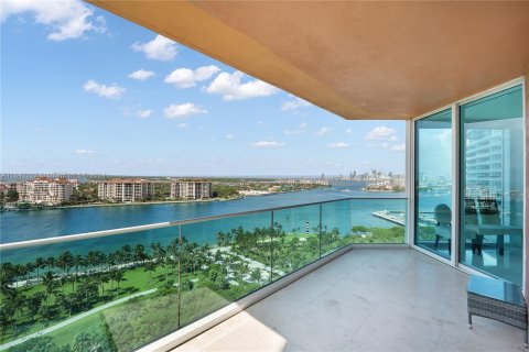 Condo in Miami Beach, Florida, 3 bedrooms  № 1321747 - photo 10