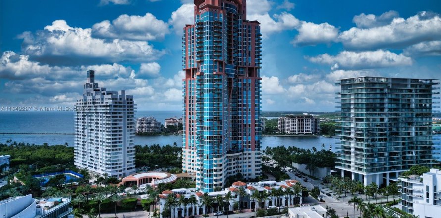 Condo à Miami Beach, Floride, 3 chambres  № 1321747