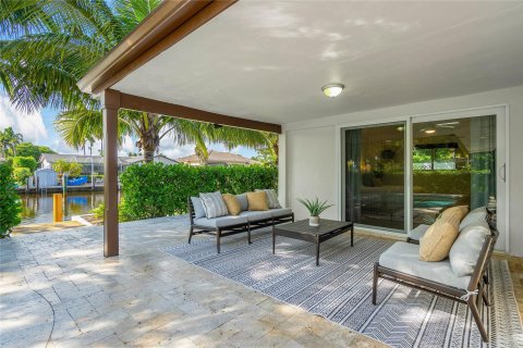 Villa ou maison à vendre à Lighthouse Point, Floride: 3 chambres, 159.23 m2 № 761249 - photo 22