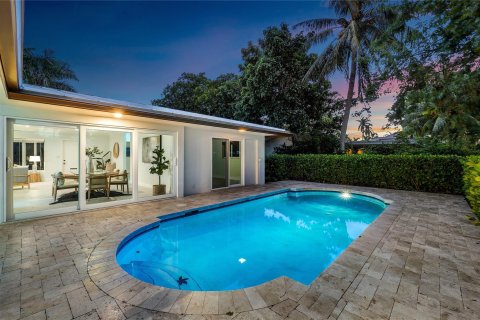Villa ou maison à vendre à Lighthouse Point, Floride: 3 chambres, 159.23 m2 № 761249 - photo 7