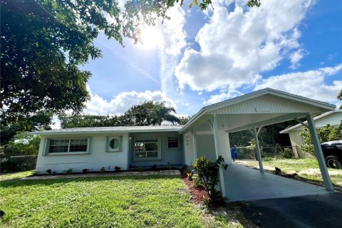 Villa ou maison à vendre à Pompano Beach, Floride: 3 chambres, 95.5 m2 № 1289297 - photo 1