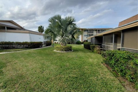 Condominio en venta en North Miami Beach, Florida, 1 dormitorio, 63.92 m2 № 1009314 - foto 16