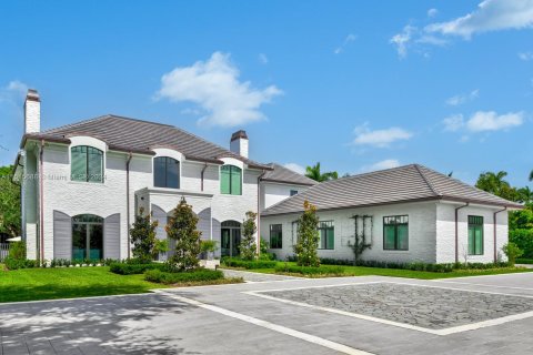 Villa ou maison à vendre à Pinecrest, Floride: 7 chambres, 642.14 m2 № 951963 - photo 2