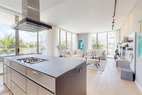 Copropriété à vendre à Miami Beach, Floride: 2 chambres, 130.25 m2 № 951965 - photo 10