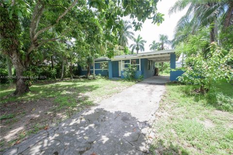 Villa ou maison à louer à Homestead, Floride: 3 chambres, 92.9 m2 № 1351917 - photo 13