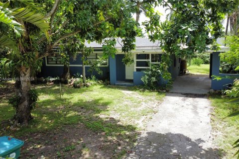 House in Homestead, Florida 3 bedrooms, 92.9 sq.m. № 1351917 - photo 29