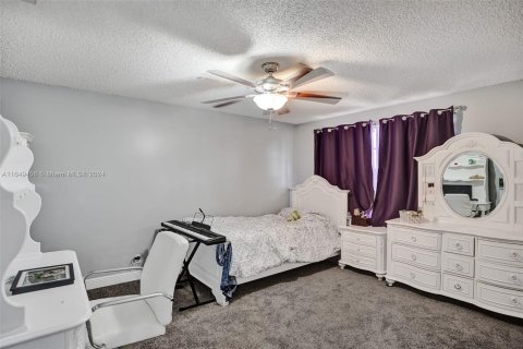 Casa en venta en Lauderhill, Florida, 3 dormitorios, 166.3 m2 № 1347717 - foto 27