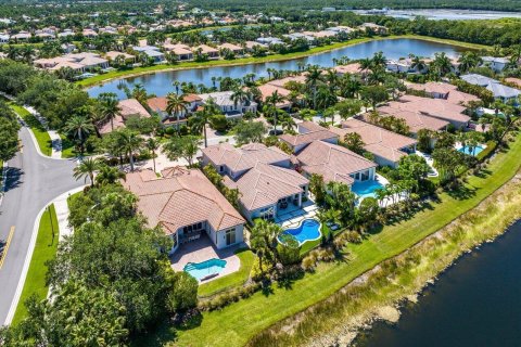 Villa ou maison à vendre à Palm Beach Gardens, Floride: 5 chambres, 381.55 m2 № 1182359 - photo 13