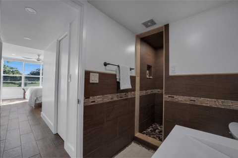 Copropriété à vendre à Pompano Beach, Floride: 3 chambres, 147.71 m2 № 1173130 - photo 30