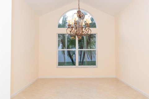 Villa ou maison à vendre à Lake Worth, Floride: 4 chambres, 247.86 m2 № 1173134 - photo 14