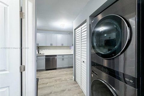 Condominio en venta en Homestead, Florida, 2 dormitorios, 100.71 m2 № 997676 - foto 14