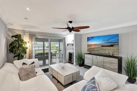 Condominio en venta en North Palm Beach, Florida, 2 dormitorios, 94.2 m2 № 1007539 - foto 30