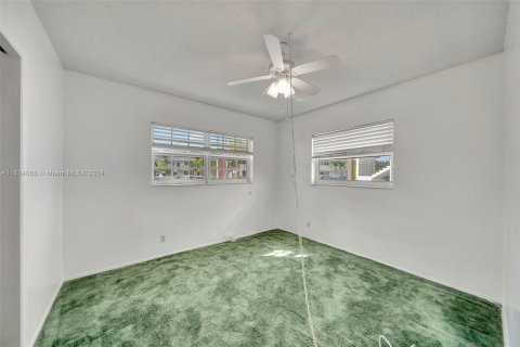 Copropriété à vendre à Hallandale Beach, Floride: 2 chambres, 97.55 m2 № 1294855 - photo 29