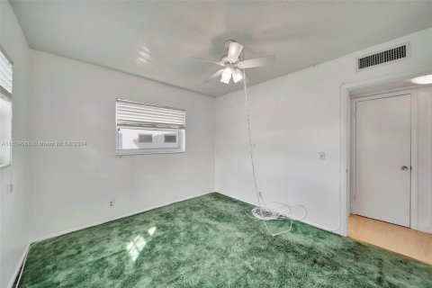 Copropriété à vendre à Hallandale Beach, Floride: 2 chambres, 97.55 m2 № 1294855 - photo 30