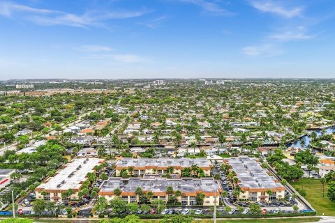 Condo in Pompano Beach, Florida, 1 bedroom  № 1227615 - photo 7