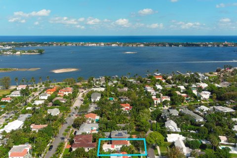 Casa en venta en West Palm Beach, Florida, 4 dormitorios, 245.91 m2 № 1079583 - foto 5