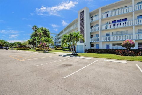 Copropriété à vendre à Deerfield Beach, Floride: 1 chambre, 68.56 m2 № 1079585 - photo 30