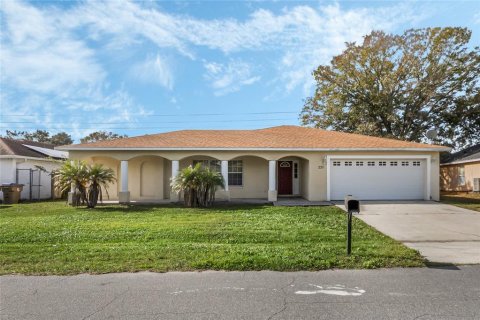 Casa en venta en Kissimmee, Florida, 4 dormitorios, 191.19 m2 № 959740 - foto 1