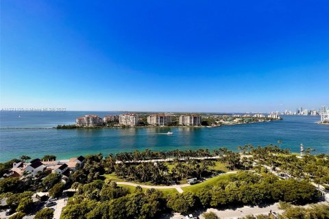 Condominio en venta en Miami Beach, Florida, 2 dormitorios, 96.8 m2 № 121161 - foto 5