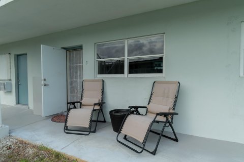 Condominio en venta en Boynton Beach, Florida, 1 dormitorio, 52.95 m2 № 1014095 - foto 12