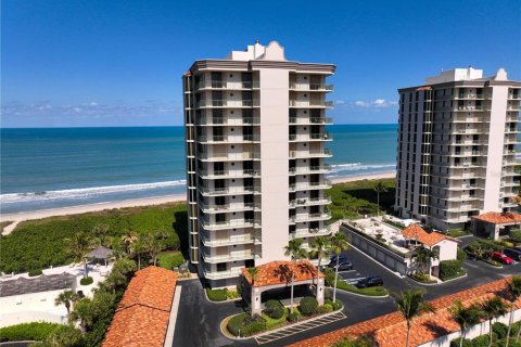 Condo in Hutchinson Island South, Florida, 3 bedrooms  № 1283493 - photo 2