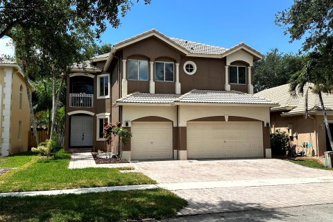 House in Miramar, Florida 5 bedrooms, 288.37 sq.m. № 1186950 - photo 16