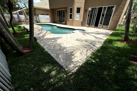 Casa en venta en Miramar, Florida, 5 dormitorios, 288.37 m2 № 1186950 - foto 4