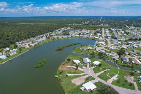 Terreno en venta en Englewood, Florida № 740827 - foto 9