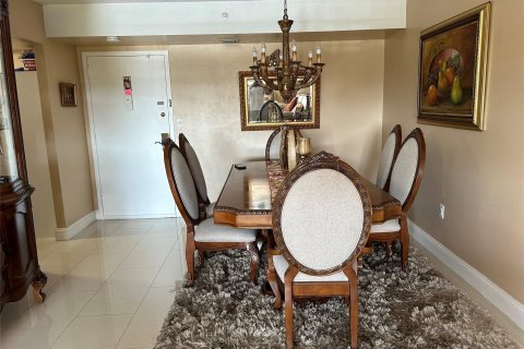 Condominio en venta en Pembroke Pines, Florida, 2 dormitorios, 120.31 m2 № 1009429 - foto 6