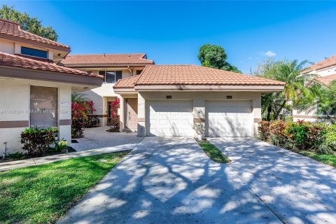 Copropriété à vendre à Plantation, Floride: 3 chambres, 139.73 m2 № 1229848 - photo 1