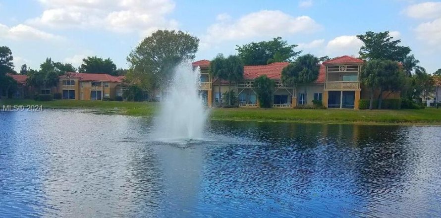 Condo à West Palm Beach, Floride, 2 chambres  № 1411956