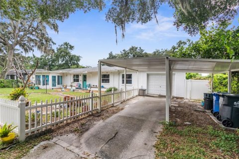 House in Tampa, Florida 3 bedrooms, 158.86 sq.m. № 1382568 - photo 3