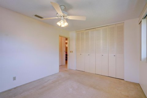 House in West Palm Beach, Florida 2 bedrooms, 161.65 sq.m. № 1172259 - photo 21