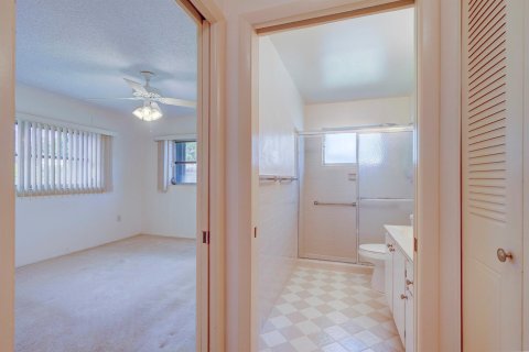 Casa en venta en West Palm Beach, Florida, 2 dormitorios, 161.65 m2 № 1172259 - foto 20