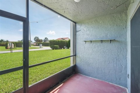 Touwnhouse à vendre à Boynton Beach, Floride: 3 chambres, 131.27 m2 № 1387679 - photo 28