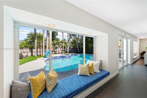 Casa en venta en Hollywood, Florida, 5 dormitorios, 336.12 m2 № 1378673 - foto 8