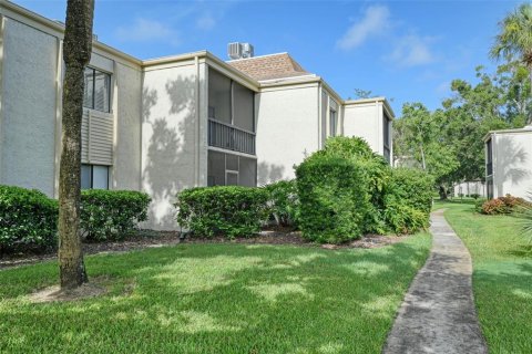 Condominio en venta en Orlando, Florida, 2 dormitorios, 76.92 m2 № 1355710 - foto 1