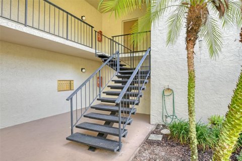 Copropriété à vendre à Orlando, Floride: 2 chambres, 76.92 m2 № 1355710 - photo 21