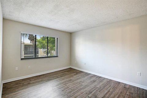 Condominio en venta en Orlando, Florida, 2 dormitorios, 76.92 m2 № 1355710 - foto 10