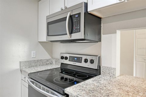 Condominio en venta en Orlando, Florida, 2 dormitorios, 76.92 m2 № 1355710 - foto 16