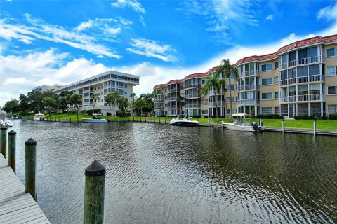 Condominio en venta en Sarasota, Florida, 2 dormitorios, 86.31 m2 № 1355719 - foto 27