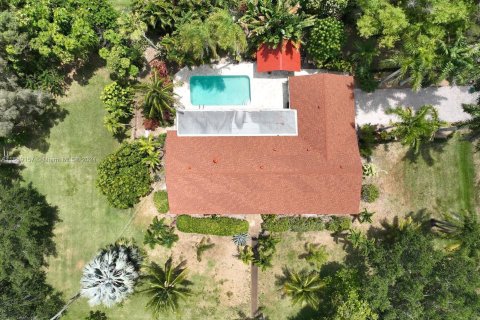 Casa en venta en Plantation, Florida, 5 dormitorios, 270.9 m2 № 1362595 - foto 3