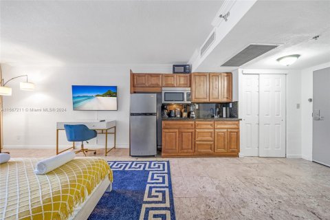 Copropriété à vendre à Sunny Isles Beach, Floride: 1 chambre, 63.17 m2 № 1104255 - photo 6