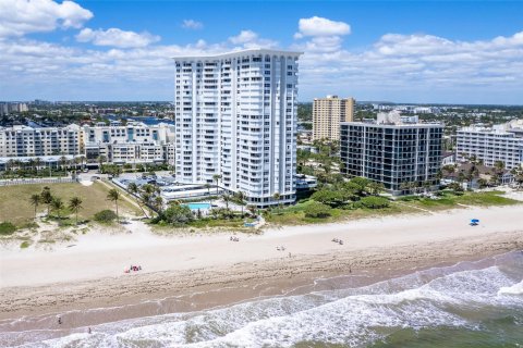 Condominio en venta en Pompano Beach, Florida, 2 dormitorios, 152.73 m2 № 1104357 - foto 17