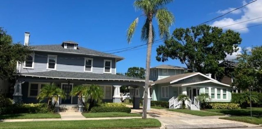 Immobilier commercial à Tampa, Floride 578.41 m2 № 1388719