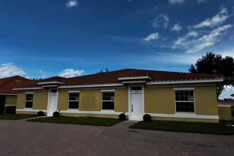 Casa en venta en Kissimmee, Florida, 2 dormitorios, 98.01 m2 № 1388720 - foto 2