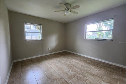 House in Tampa, Florida 3 bedrooms, 148.55 sq.m. № 1388695 - photo 12